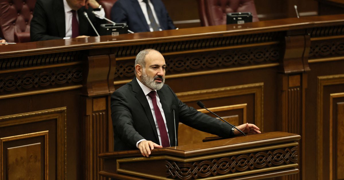 Armenia's PM: 105 soldiers killed in clashes with Azerbaijan