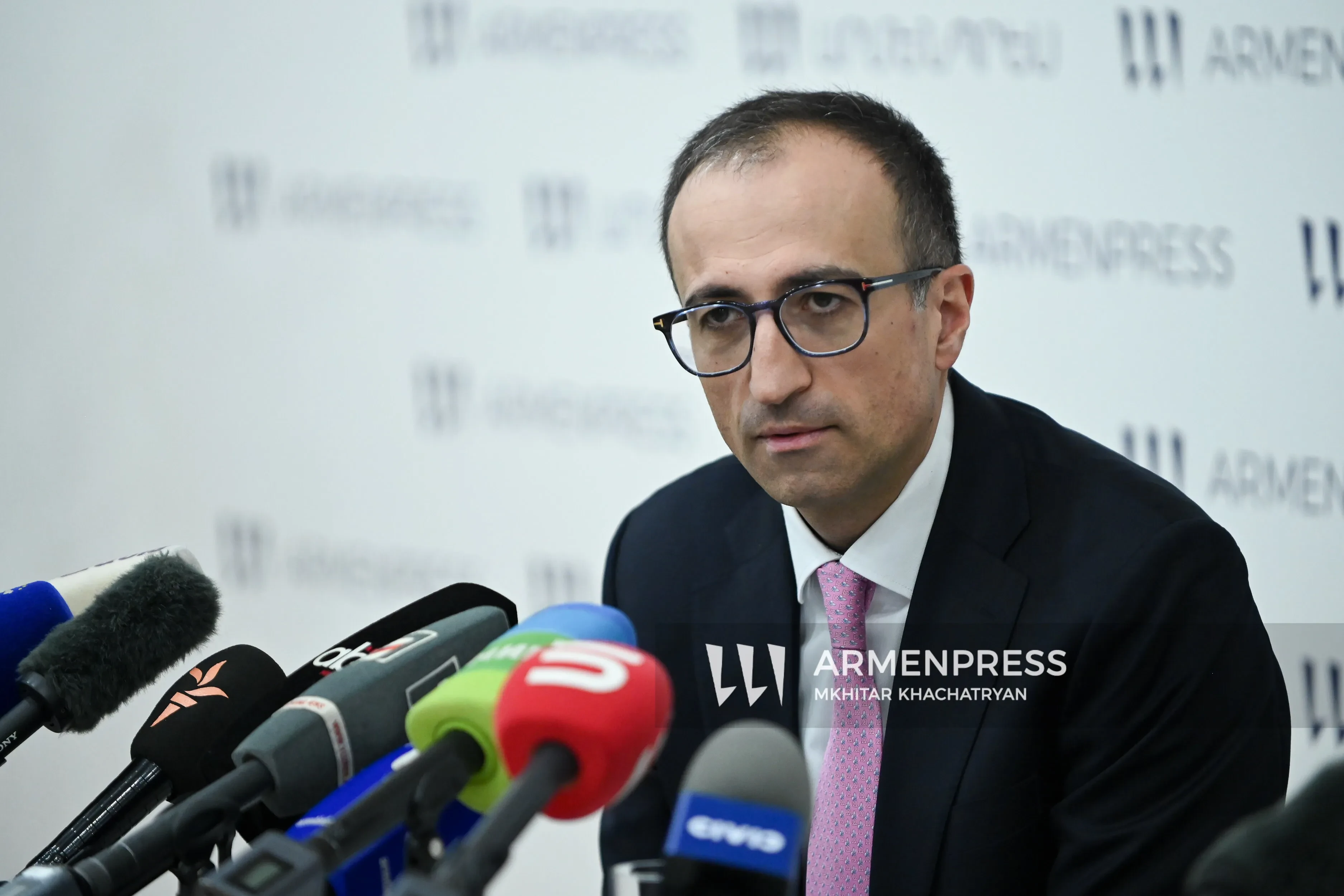 Armenia created 275,000 jobs since 2018 revolution, says minister
