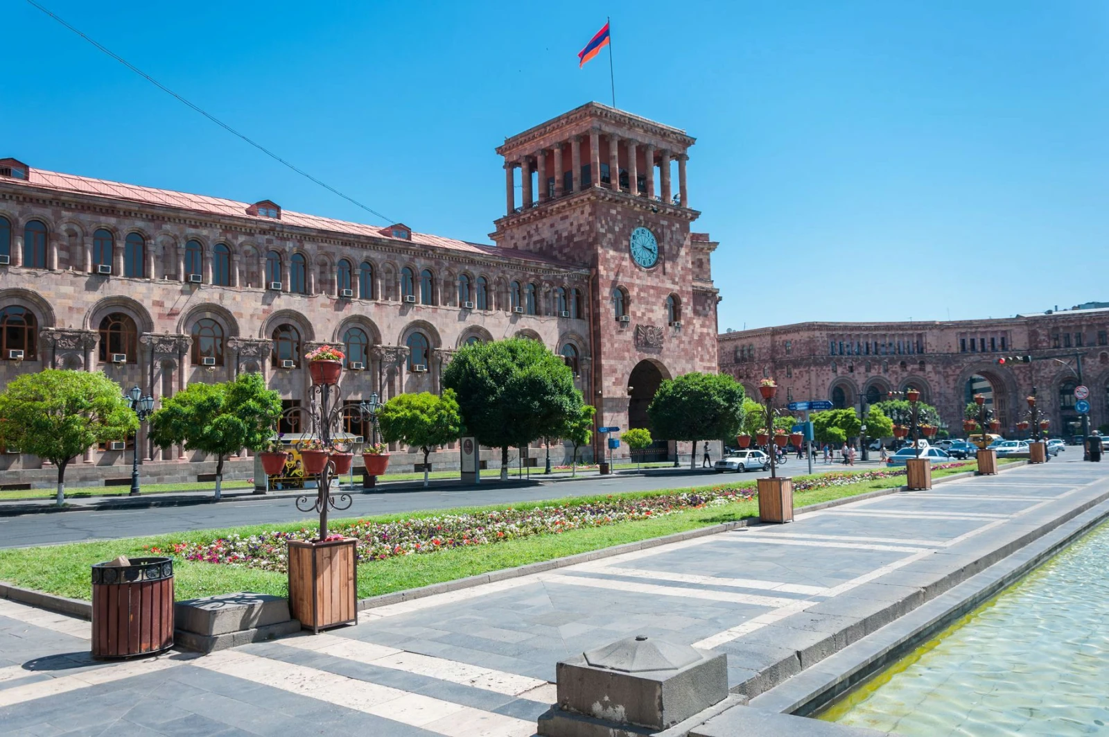 Armenia to get new loans totaling $320M